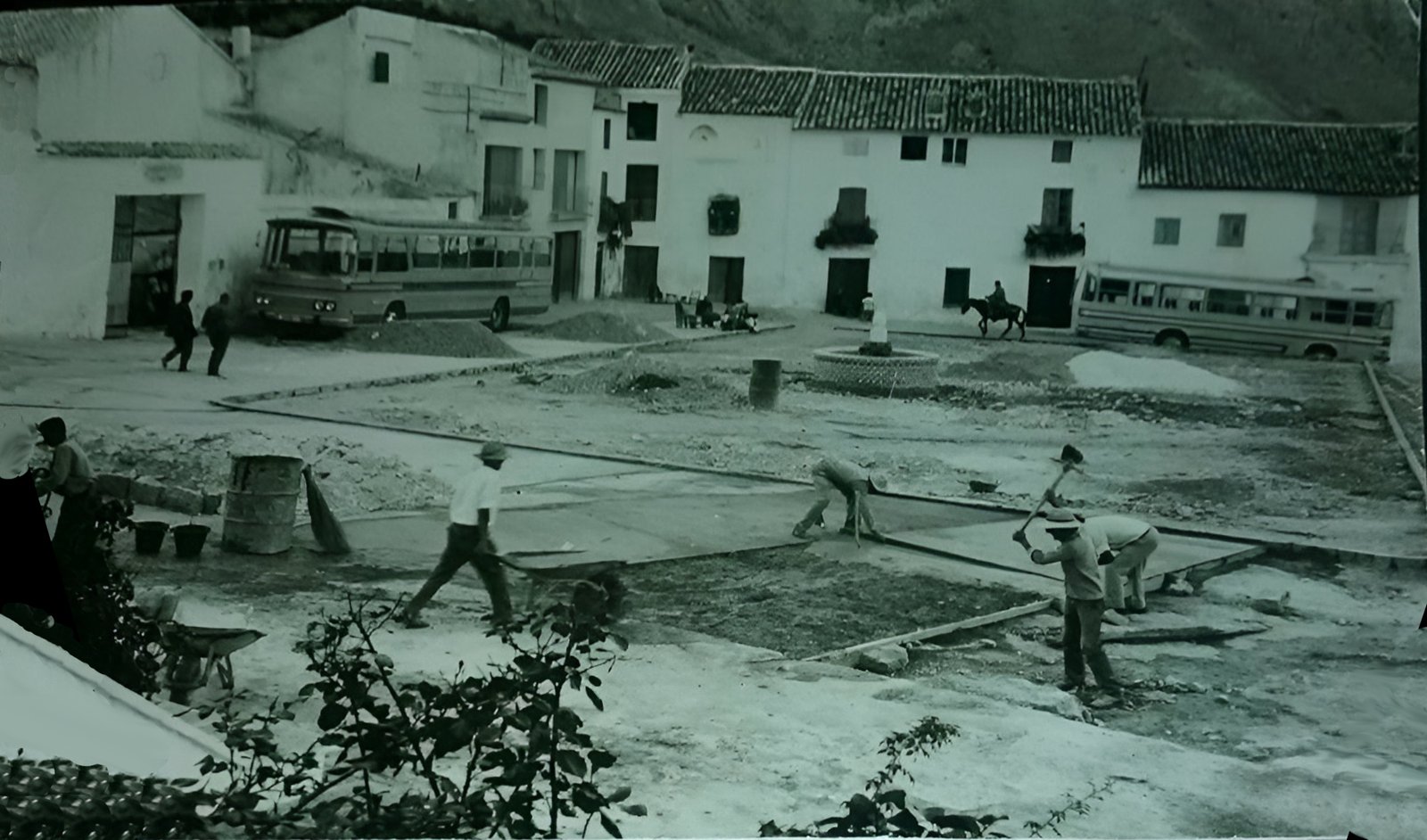Construccion-plaza-constitucion.jpeg