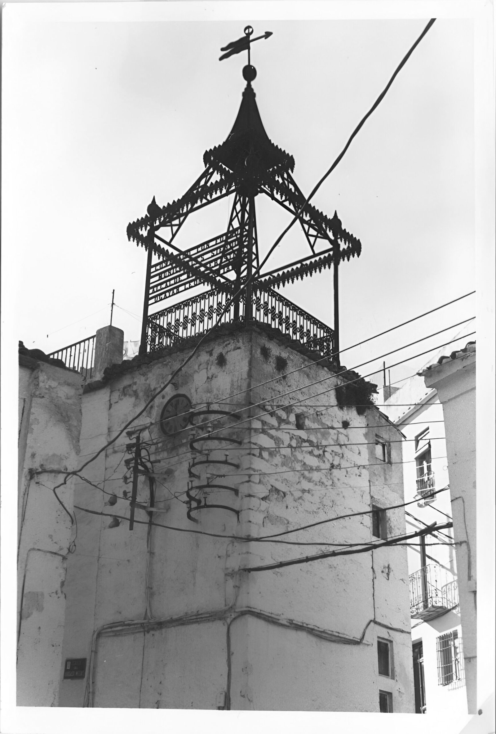 torre-del-reloj-1970mejorada-scaled.jpeg